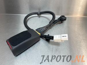 Gebruikte Veiligheidsgordel Insteek links-voor Kia Niro I (DE) 1.6 GDI Hybrid Prijs € 19,95 Margeregeling aangeboden door Japoto Parts B.V.