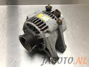 Gebruikte Dynamo Toyota Corolla Wagon (E12) 1.6 16V VVT-i Prijs € 36,70 Margeregeling aangeboden door Japoto Parts B.V.