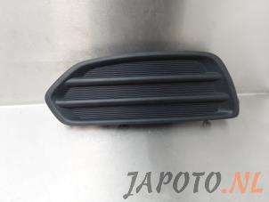 Gebruikte Afdekplaat mistlamp links Suzuki SX4 S-Cross (JY) 1.6 16V Prijs € 15,00 Margeregeling aangeboden door Japoto Parts B.V.