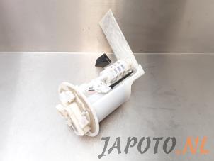 Gebruikte Benzinepomp Toyota Yaris III (P13) 1.33 16V Dual VVT-I Prijs € 52,45 Margeregeling aangeboden door Japoto Parts B.V.