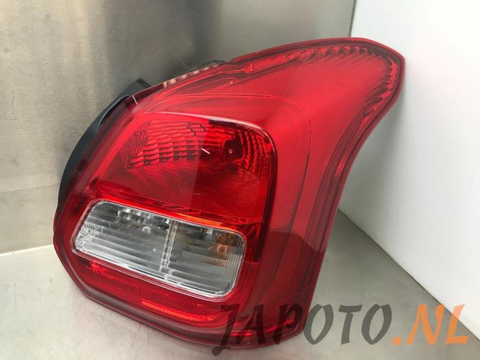 Taillight, right Suzuki Swift | Japanese & Korean auto parts