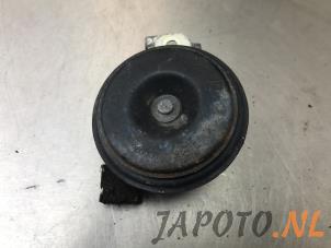 Gebruikte Toeter Isuzu D-Max (TFR/TFS) 2.5 D Twin Turbo 4x4 Prijs € 19,06 Inclusief btw aangeboden door Japoto Parts B.V.