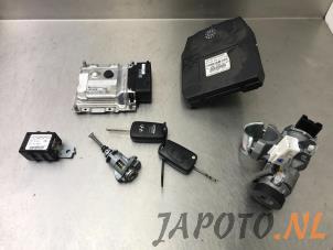 Gebruikte Kontaktslot + computer Hyundai iX20 (JC) 1.6i 16V Prijs € 149,95 Margeregeling aangeboden door Japoto Parts B.V.