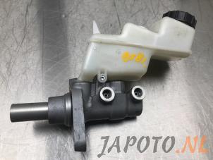 Gebruikte Hoofdremcilinder Toyota Yaris III (P13) 1.0 12V VVT-i Prijs € 26,20 Margeregeling aangeboden door Japoto Parts B.V.