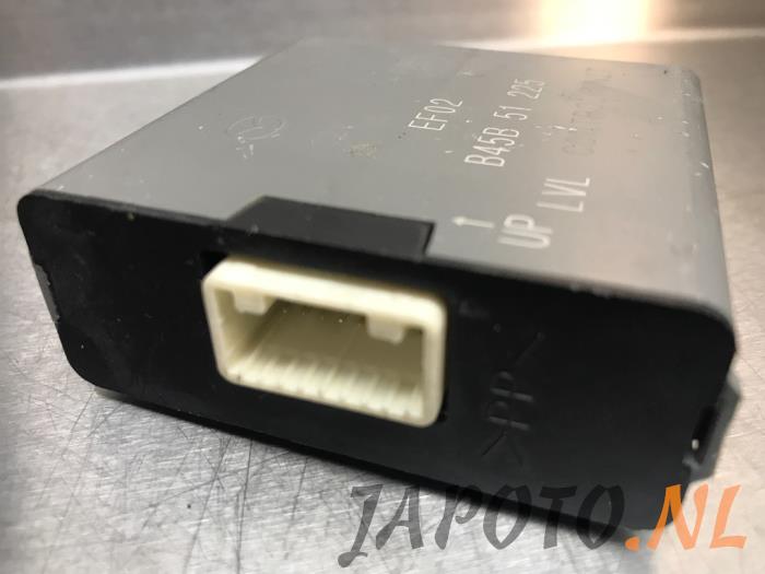 Computer Verlichting van een Mazda 3 (BM/BN) 2.0 SkyActiv-G 120 16V 2016