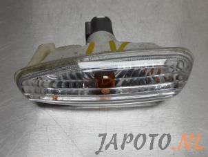 Gebruikte Knipperlicht Scherm links-voor Hyundai Tucson (TL) 1.6 GDi 16V 2WD Prijs € 8,41 Inclusief btw aangeboden door Japoto Parts B.V.