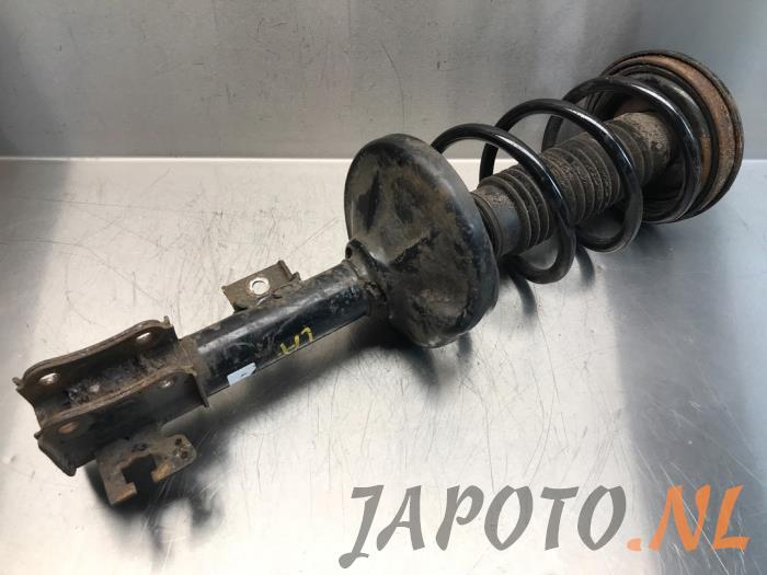 Rear shock absorber rod, left Suzuki Liana | Japanese & Korean 