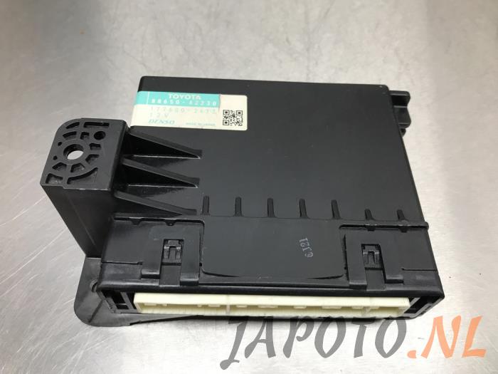 Gebruikte Koeling Module Toyota RAV4 (A3) 2.2 D-CAT 16V 4x4 Prijs € 52,45 Margeregeling aangeboden door Japoto Parts B.V.