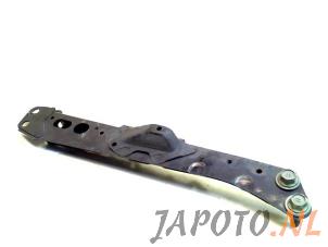Gebruikte Subframe Toyota Avensis Wagon (T27) 2.0 16V VVT-i Prijs € 31,45 Margeregeling aangeboden door Japoto Parts B.V.
