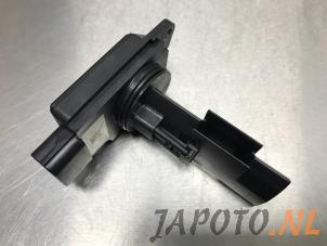 Gebruikte Luchtmassameter Suzuki Splash 1.0 12V Prijs € 29,95 Margeregeling aangeboden door Japoto Parts B.V.