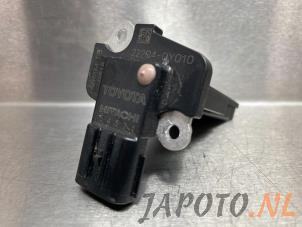 Gebruikte Luchtmassameter Toyota Corolla (E21/EA1/EH1) 1.8 16V Hybrid Prijs € 36,74 Margeregeling aangeboden door Japoto Parts B.V.