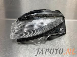 Gebruikte Knipperlicht spiegel links Toyota Corolla (E21/EA1/EH1) 1.8 16V Hybrid Prijs € 59,95 Margeregeling aangeboden door Japoto Parts B.V.