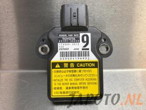 Gebruikte Gier sensor Lexus IS C (E2) 250 C 2.5 V6 24V Prijs € 149,95 Margeregeling aangeboden door Japoto Parts B.V.