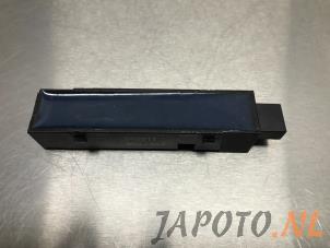 Gebruikte Keyless entry antenne Chevrolet Volt 1.4 16V Prijs € 10,45 Margeregeling aangeboden door Japoto Parts B.V.