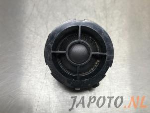 Gebruikte Tweeter Chevrolet Volt 1.4 16V Prijs € 20,95 Margeregeling aangeboden door Japoto Parts B.V.