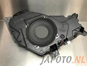 Gebruikte Subwoofer Hyundai iX35 (LM) 1.6 GDI 16V Prijs € 84,69 Inclusief btw aangeboden door Japoto Parts B.V.