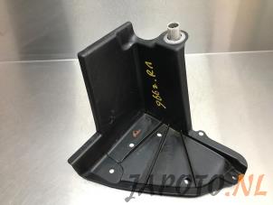 Gebruikte Beschermplaat bodem Toyota C-HR (X1,X5) 1.2 16V Turbo Prijs € 25,40 Inclusief btw aangeboden door Japoto Parts B.V.