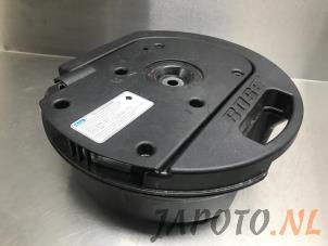 Gebruikte Subwoofer Mazda 6 Sport (GH14/GHA4) 2.5 16V S-VT GT-M Prijs € 73,50 Margeregeling aangeboden door Japoto Parts B.V.