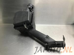 Gebruikte Luchtfilterhuis Chevrolet Volt 1.4 16V Prijs € 78,70 Margeregeling aangeboden door Japoto Parts B.V.