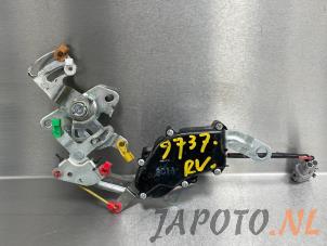 Gebruikte Centrale deurvergrendelingsmotor Toyota HiAce II 2.5 D4-D 117 4x4 Prijs € 42,29 Inclusief btw aangeboden door Japoto Parts B.V.