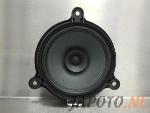 Gebruikte Luidspreker Mazda CX-5 I (KE,GH) 2.0 SkyActiv-G 16V 2WD Prijs € 20,95 Margeregeling aangeboden door Japoto Parts B.V.