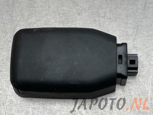 Gebruikte Sensor regen Mazda CX-5 (KE,GH) 2.0 SkyActiv-G 16V 2WD Prijs € 39,95 Margeregeling aangeboden door Japoto Parts B.V.