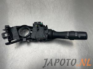 Gebruikte Licht Schakelaar Toyota Yaris III (P13) 1.5 16V Hybrid Prijs € 34,95 Margeregeling aangeboden door Japoto Parts B.V.