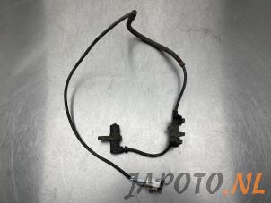 Gebruikte ABS Sensor Lexus RX (L2) 400h V6 24V VVT-i 4x4 Prijs € 36,70 Margeregeling aangeboden door Japoto Parts B.V.