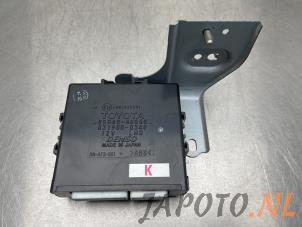 Gebruikte Computer Verlichting Lexus RX (L2) 400h V6 24V VVT-i 4x4 Prijs € 78,70 Margeregeling aangeboden door Japoto Parts B.V.