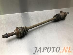 Gebruikte Aandrijfas links-achter Lexus RX (L2) 400h V6 24V VVT-i 4x4 Prijs € 104,95 Margeregeling aangeboden door Japoto Parts B.V.