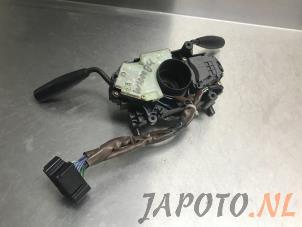 Gebruikte Licht + Raw Schakelaar Mazda MX-5 (NB18/35/8C) 1.8i 16V SV-T Prijs € 25,00 Margeregeling aangeboden door Japoto Parts B.V.