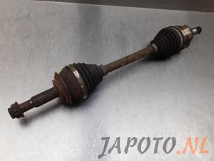 Gebruikte Steekas links-voor Toyota Yaris II (P9) 1.8 16V VVT-i TS Prijs € 99,95 Margeregeling aangeboden door Japoto Parts B.V.