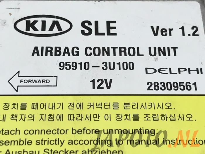 Module Airbag van een Kia Sportage (SL) 2.0 CVVT 16V 4x2 2012