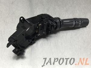 Gebruikte Licht Schakelaar Kia Sportage (SL) 2.0 CVVT 16V 4x2 Prijs € 29,95 Margeregeling aangeboden door Japoto Parts B.V.