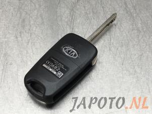 Gebruikte Sleutel Kia Sportage (SL) 2.0 CVVT 16V 4x2 Prijs € 39,95 Margeregeling aangeboden door Japoto Parts B.V.