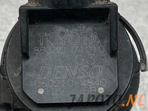 Gebruikte Ruitensproeierpomp voor Toyota Land Cruiser (J15) 2.8 D-4D 16V Prijs € 18,09 Inclusief btw aangeboden door Japoto Parts B.V.