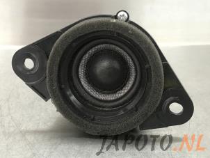 Gebruikte Speaker Toyota Prius (ZVW3) 1.8 16V Prijs € 19,99 Margeregeling aangeboden door Japoto Parts B.V.