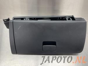 Gebruikte Dashboardkastje Kia Sportage (SL) 1.6 GDI 16V 4x2 Prijs € 49,95 Margeregeling aangeboden door Japoto Parts B.V.