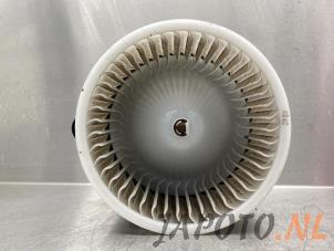 Gebruikte Chaufage Ventilatiemotor Kia Sportage (SL) 1.6 GDI 16V 4x2 Prijs € 44,95 Margeregeling aangeboden door Japoto Parts B.V.