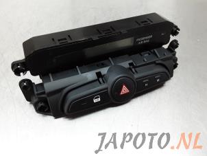Gebruikte Display Interieur Hyundai iX20 (JC) 1.4i 16V Prijs € 39,95 Margeregeling aangeboden door Japoto Parts B.V.