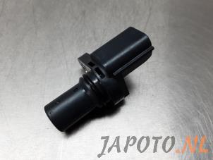 Sensor Nokkenas van een Mitsubishi Space Star (A0) 1.0 12V 2018