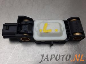Gebruikte Airbag Sensor Kia Sportage (JE) 2.7 V6 24V 4x4 Prijs € 41,99 Margeregeling aangeboden door Japoto Parts B.V.