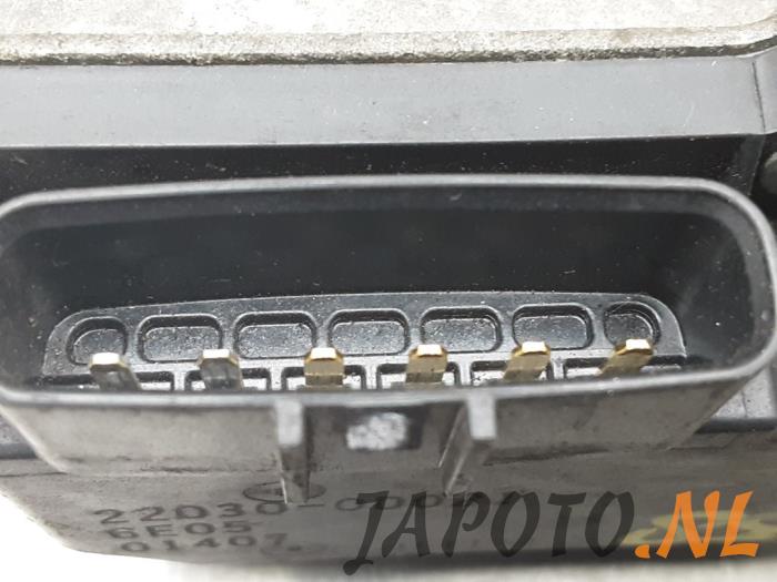 Gasklephuis van een Toyota Corolla Verso (R10/11) 1.6 16V VVT-i 2006