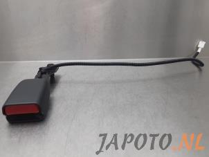 Gebruikte Veiligheidsgordel Insteek rechts-voor Honda Jazz (GK) 1.5 VTEC 16V Prijs € 24,95 Margeregeling aangeboden door Japoto Parts B.V.