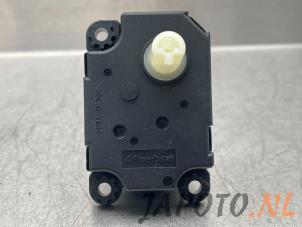 Gebruikte Kachelklep Motor Mitsubishi Outlander (GF/GG) 2.0 16V PHEV 4x4 Prijs € 36,70 Margeregeling aangeboden door Japoto Parts B.V.
