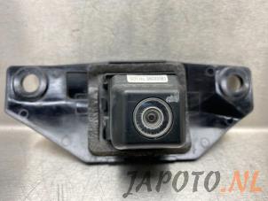 Gebruikte Achteruitrij Camera Toyota Auris (E15) 1.8 16V HSD Full Hybrid Prijs € 99,95 Margeregeling aangeboden door Japoto Parts B.V.