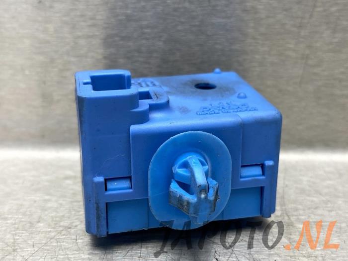 Relay Toyota Auris Japanese & Korean auto parts