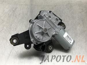 Gebruikte Ruitenwissermotor achter Nissan Qashqai (J11) 1.6 DIG-T 163 16V Prijs € 49,95 Margeregeling aangeboden door Japoto Parts B.V.