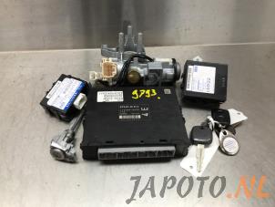 Gebruikte Contactslot + computer Subaru Justy (M3) 1.0 12V DVVT Prijs € 149,95 Margeregeling aangeboden door Japoto Parts B.V.