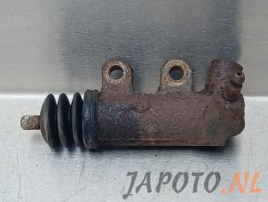Gebruikte Koppeling Hulp Cilinder Toyota Starlet (EP9) 1.3,XLi,GLi 16V Prijs € 24,95 Margeregeling aangeboden door Japoto Parts B.V.